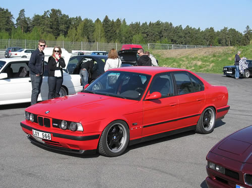BMW M5 E34