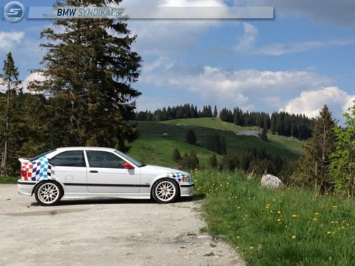 BMW 318Ti STW