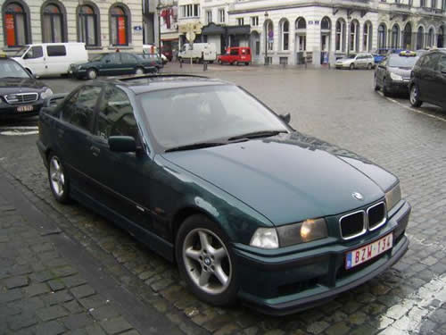 BMW 318is