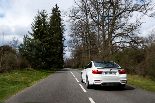 BMW M4 Tour Auto