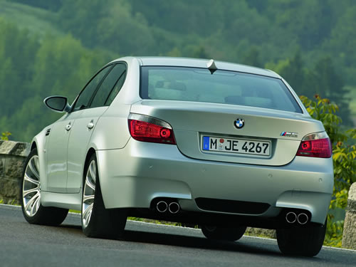 BMW M5 E60